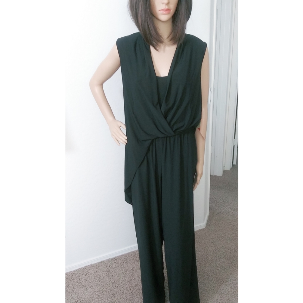 NWOT Emma & Michelle Jumpsuit